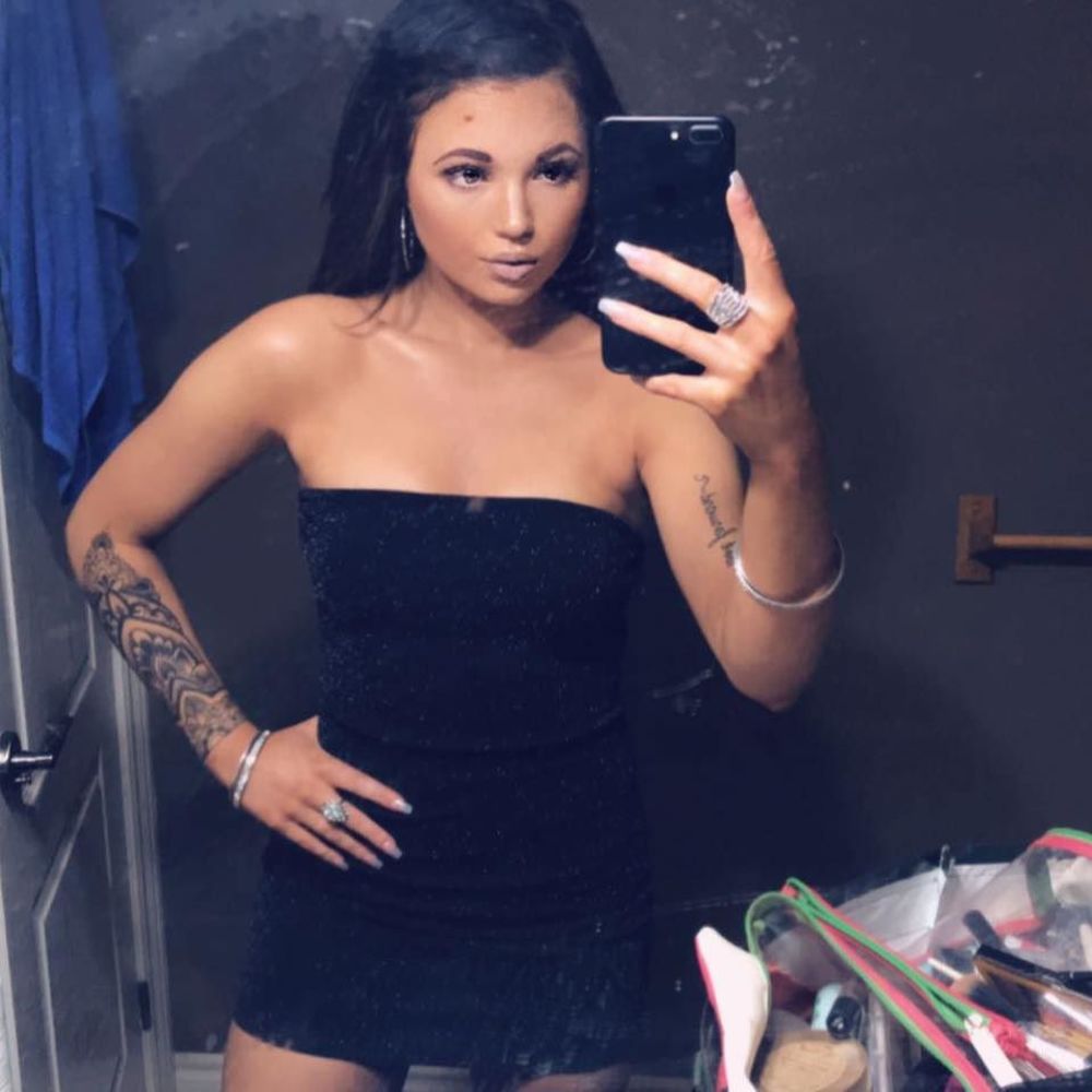 Meet your Posher, Hannah